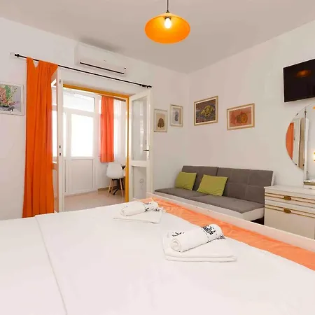 Zanze Apartment *