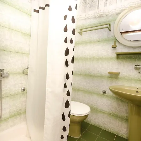 Zanze Водице
