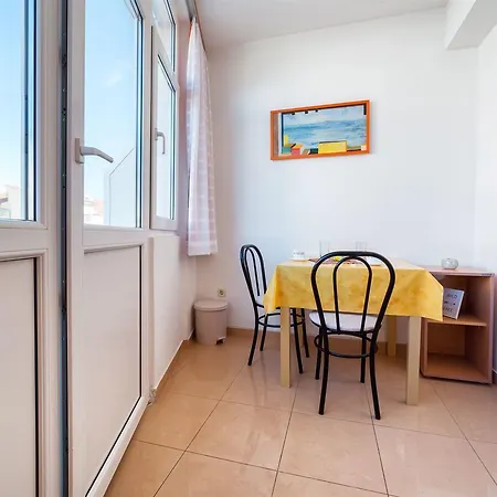 Zanze Apartment *